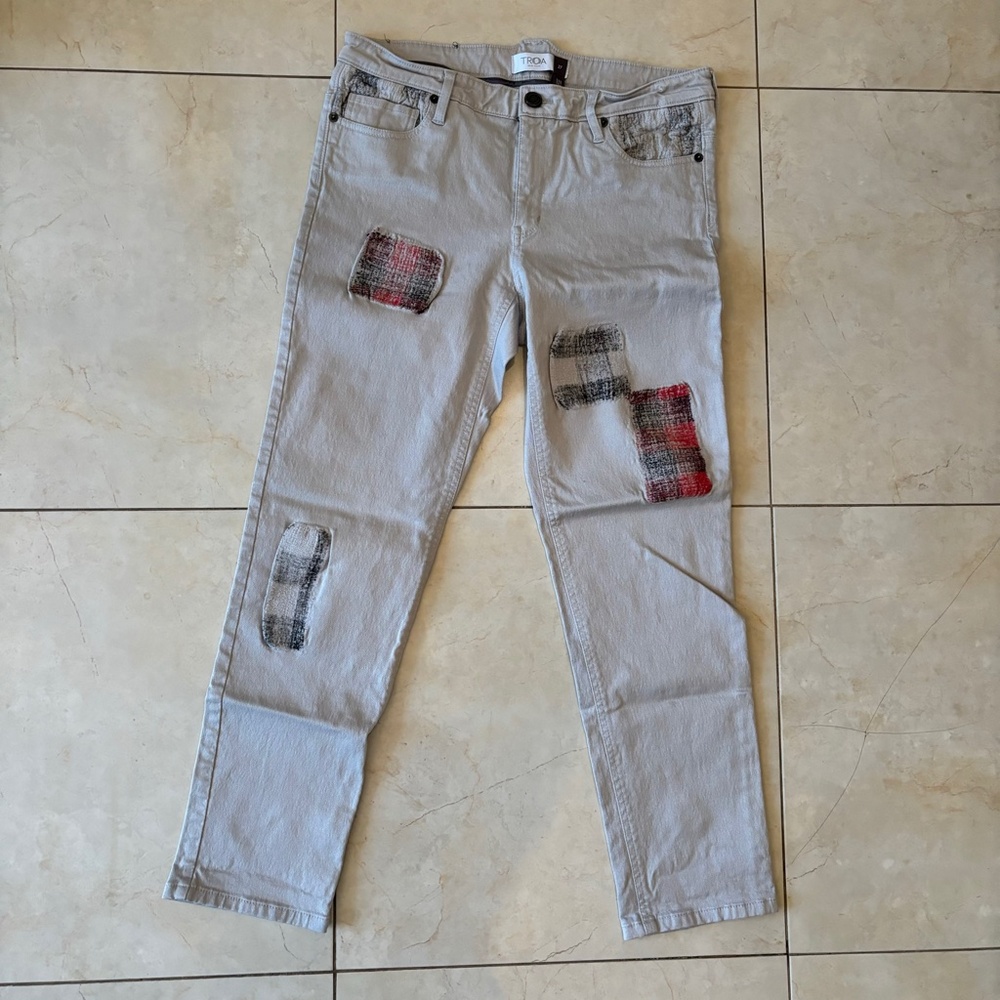Troa "Union Square Slim" Mid-Rise Jean in "Diamond"